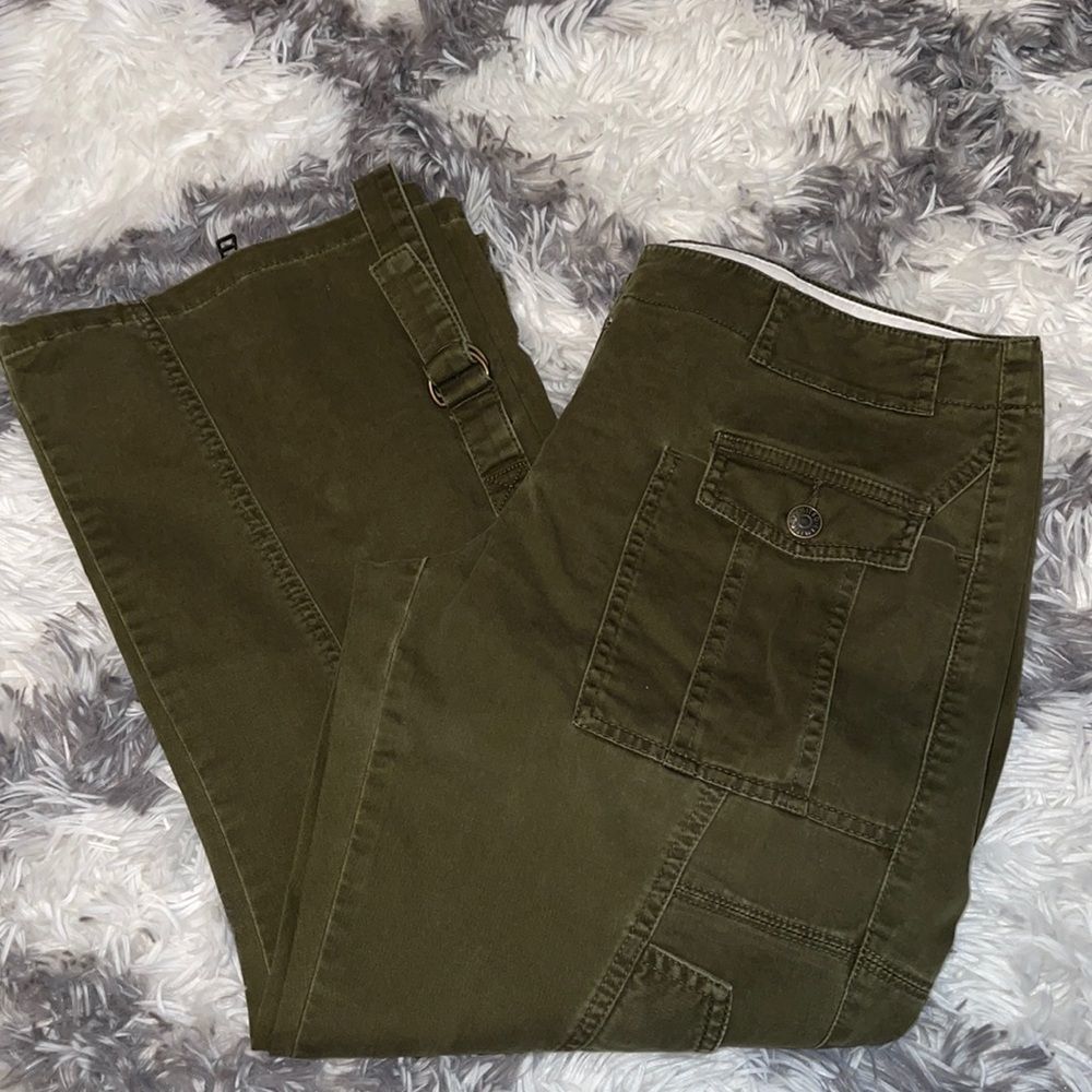 The Limited Army Green Cropped Pants Size 8